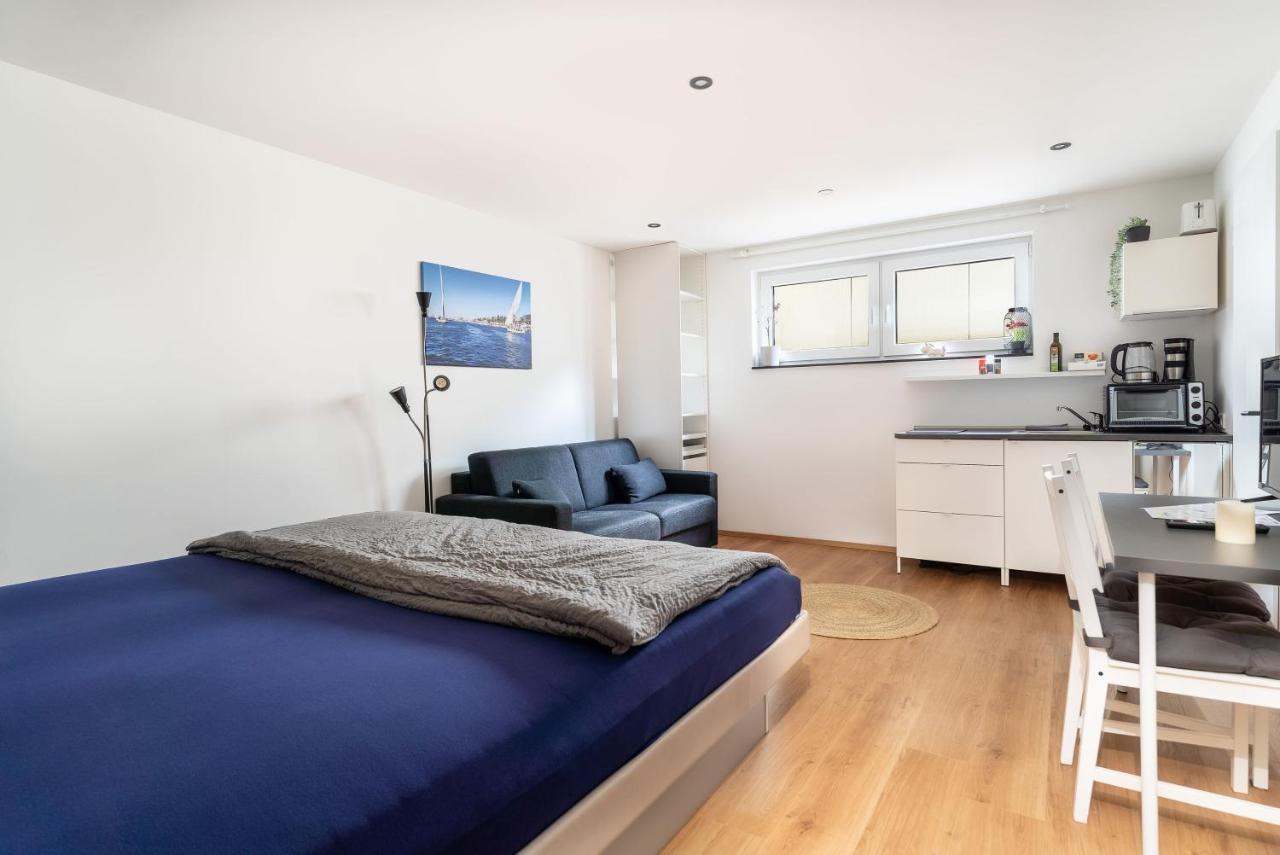 Modernes Basement-studio Mit Kingsize-wasserbett Und Walk-in Dusche Mit Guter Anbindung In Innenstadt * Kassel